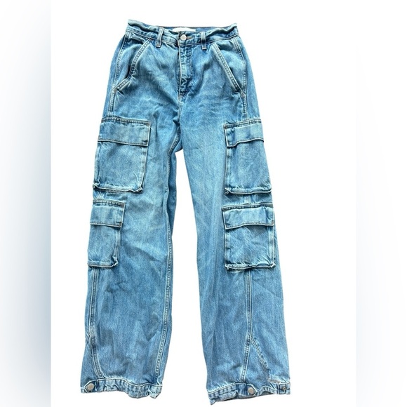 Aritzia Denim Forum The '90s Millie Hi-Rise Cargo Jean Size 23 - Picture 2 of 8